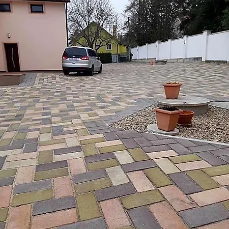 U Cisare Szálloda