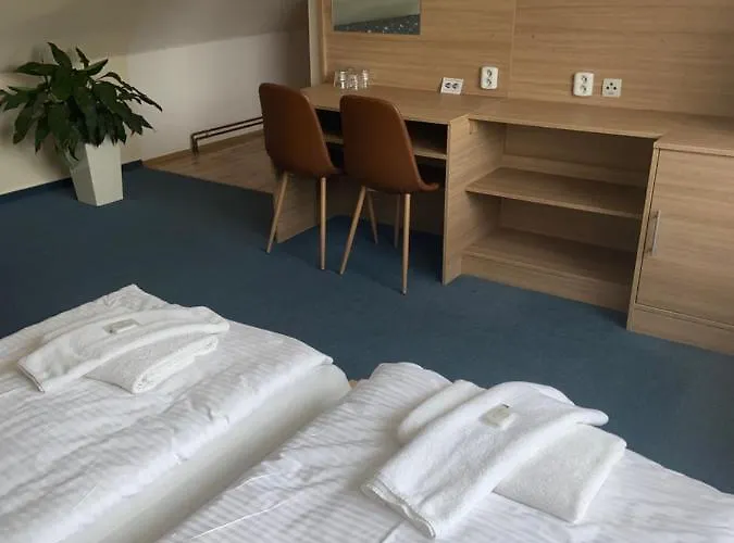 Hotel U Cisare 3* Mirosovice